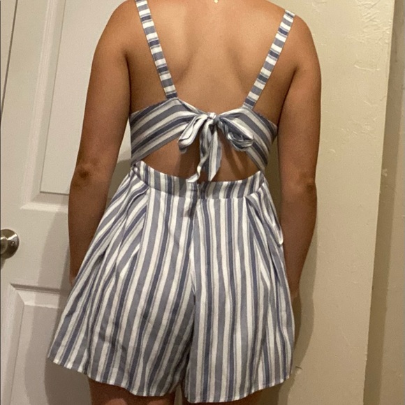 Baby blue and white striped romper - Picture 2 of 3